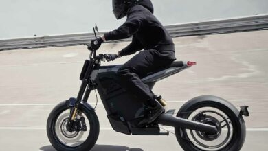 La DAB 1α est une moto électrique sans engrenages.
