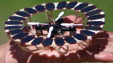 Un drone alimenté par l'énergie solaire grâce à des cellules ultrafines.