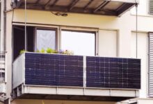 Des panneaux solaires pour balcon, afin de produire de l'énergie en milieu urbain.