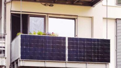 Des panneaux solaires pour balcon, afin de produire de l'énergie en milieu urbain.
