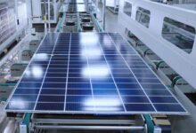Les derniers modèles de panneaux solaire Vertex N en cours de production dans une usine de Trina Solar.