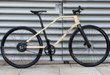 Le vélo électrique S3 de Diodra possède un cadre en bambou.