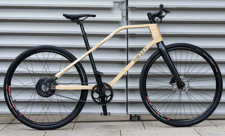 Le vélo électrique S3 de Diodra possède un cadre en bambou.