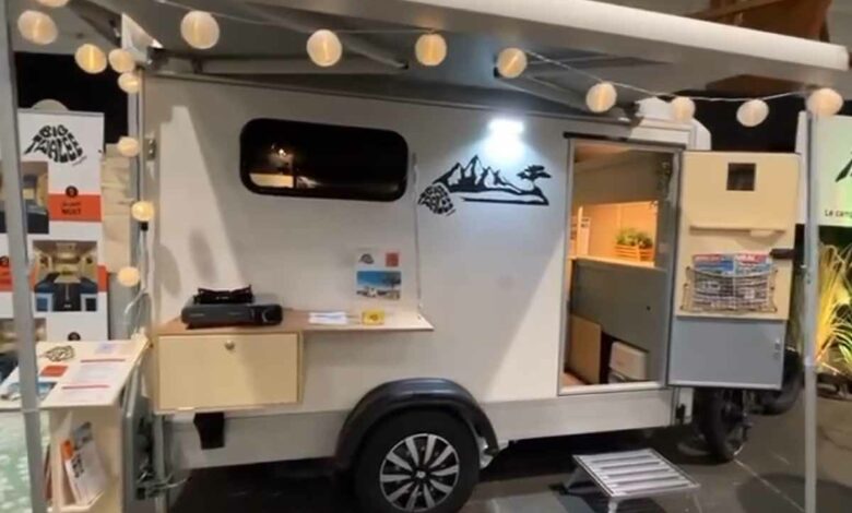La BigTwalee exposée lors d'un salon en Bretagne.