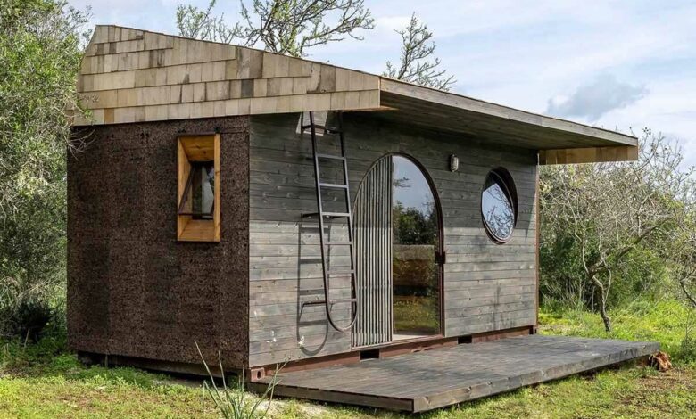 Une maison conteneur originale fabriquée par Madeinguincho au Portugal.