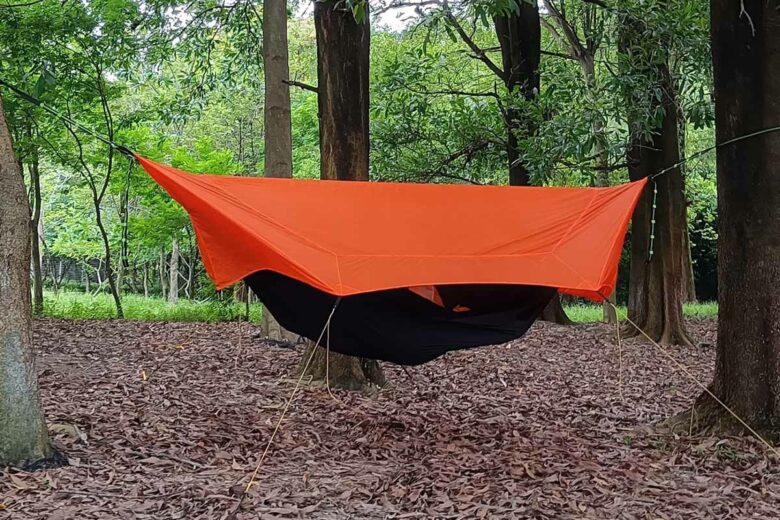 Un bivouac facile avec cette tente hamac actuellement en campagne de financement Kickstarter.
