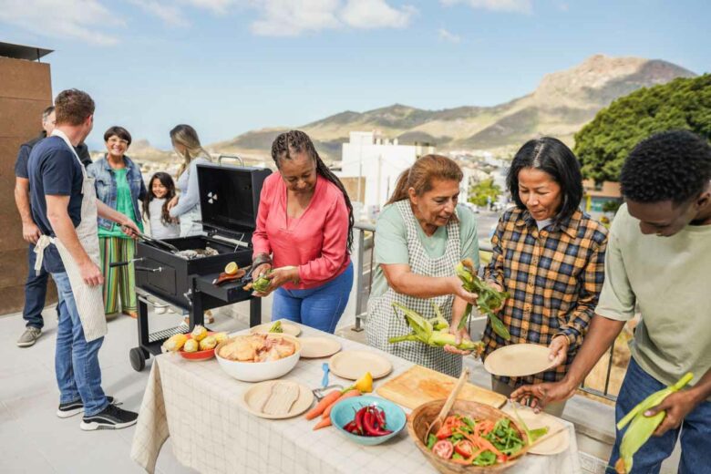 Invitez vos voisins pour le barbecue, au moins vous êtes sûr de ne pas les déranger.