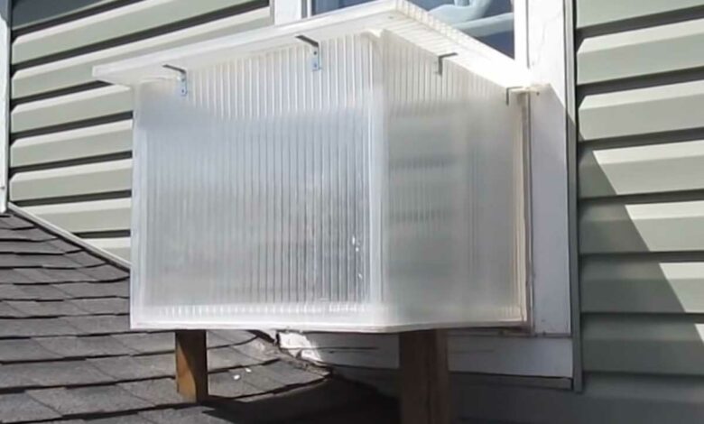 Un chauffage et four de fenêtre fonctionnant avec les rayons du soleil.