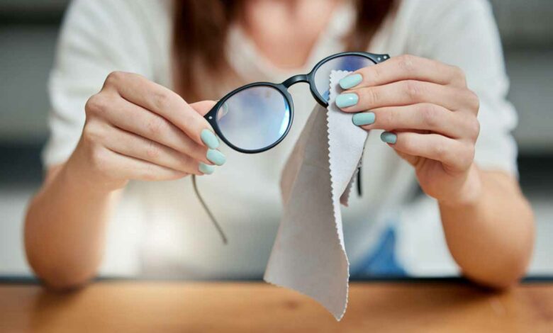 Le nettoyage de vos lunettes ne se fait pas n'importe comment !