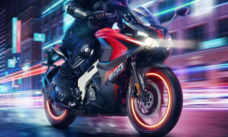 Un modèle de moto Bajaj.