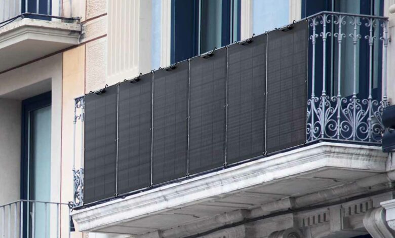 Avec le kit solaire EcoFlow PowerStream, vous pouvez produire votre électricité depuis votre balcon.