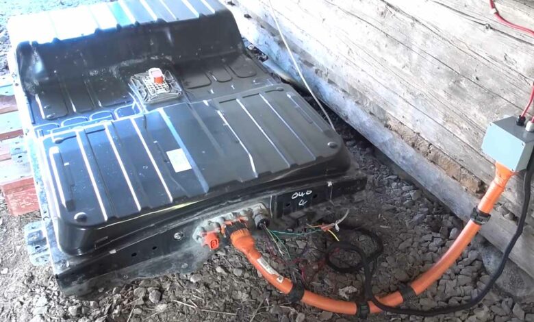 Une batterie résidentielle fabriquée à partir d'une Nissan Leaf.