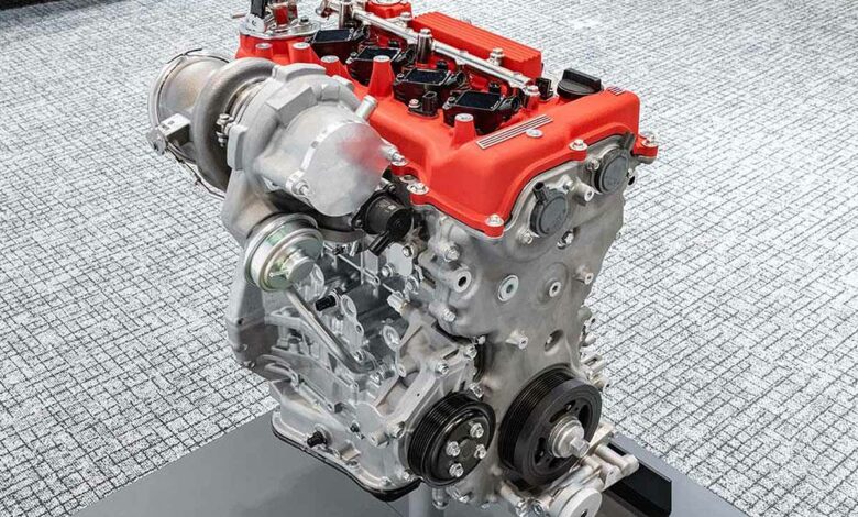 Des moteurs thermiques plus compacts consommant moins de carburant.