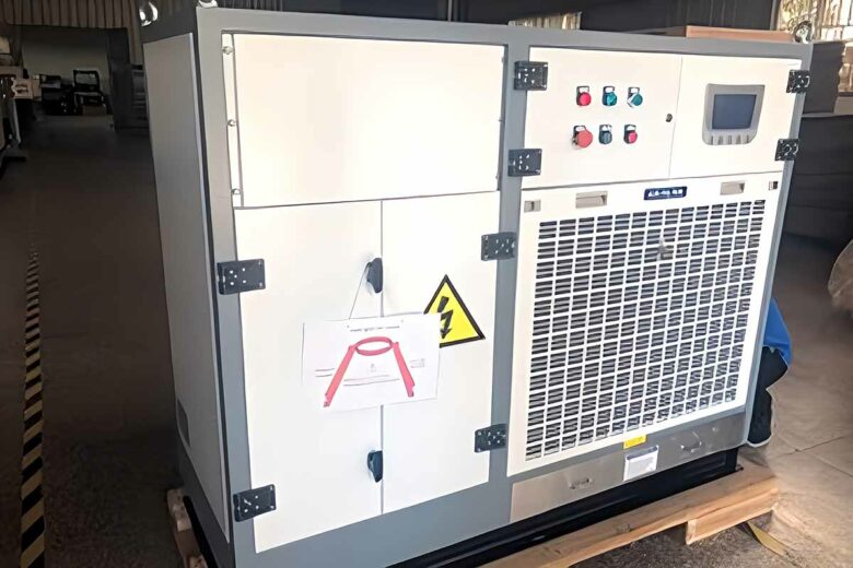 Un générateur d'eau potable à partir de l'air AirQua pouvant produire jusqu'à 250 l par jour.