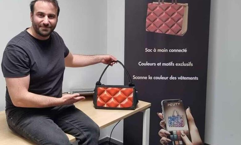 Il invente un sac avec des écrans pour afficher un style différent selon vos envies.