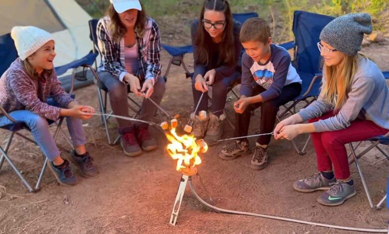 Le plaisir des chamallows grillés sans les risques d'un feu de bois.