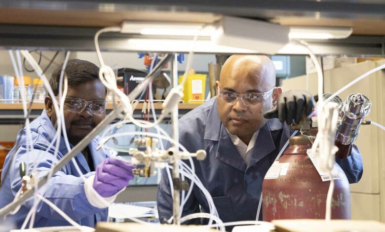 Des chercheurs de l'université de Chicago ont établit une methode de production hydrogène vert qui consomme très peu d'énergie.