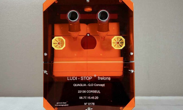 Le grand modèle de piège à frelon de Ludi-Stop.