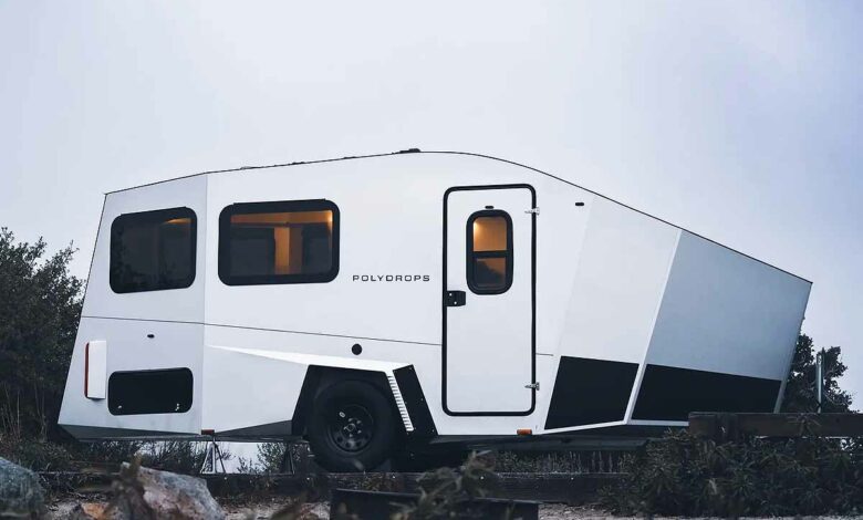 Une caravane au design atypique.