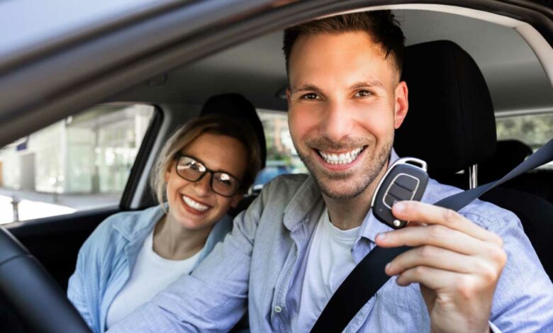 Choisir un mandataire en ligne pour l'achat d'une voiture.