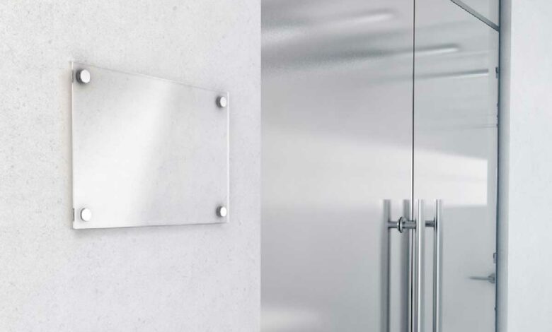 Personnalisez vos plaques de porte en quelques clics avec l’éditeur en ligne d’Otypo.com