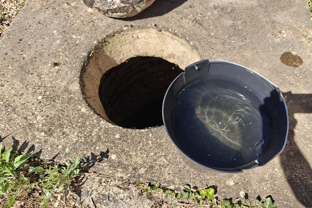 Faut-il une autorisation pour creuser un puits dans son jardin ?