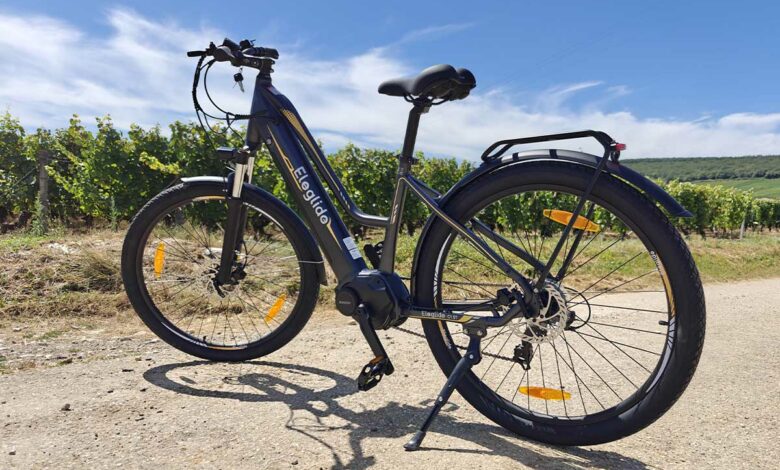 Vélo de randonnée à enjambement ouvert Eleglide C1 ST