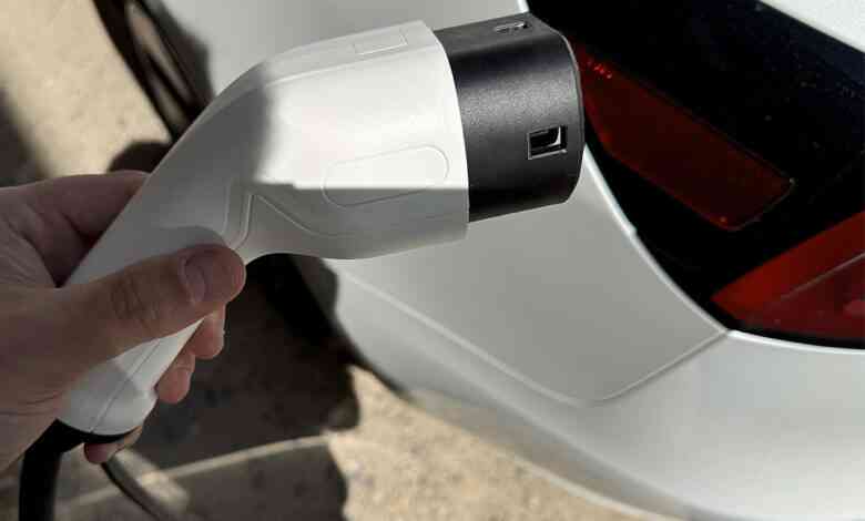 L'invention d'une batterie solide pourrait révolutionner le marché des véhicules électriques.