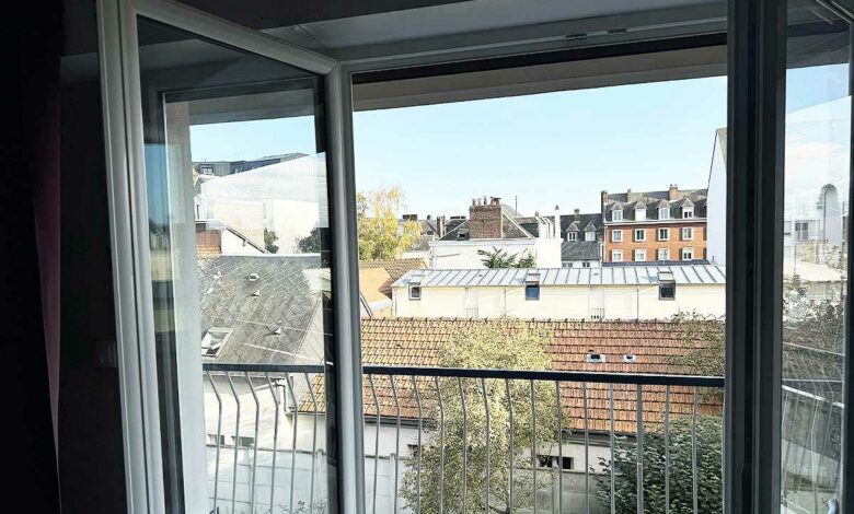 Aérer son logement est indispensable pour limiter les problèmes d'humidité et renouveler l'air.