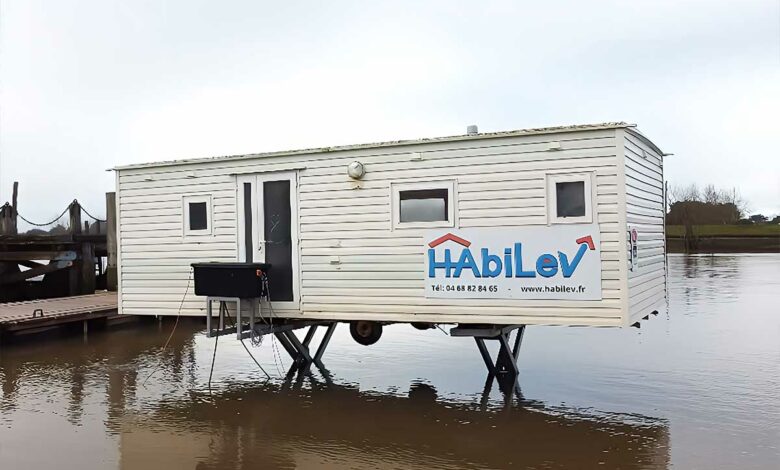 Un système de levage qui permet de protéger des mobil-homes de la montée des eaux.