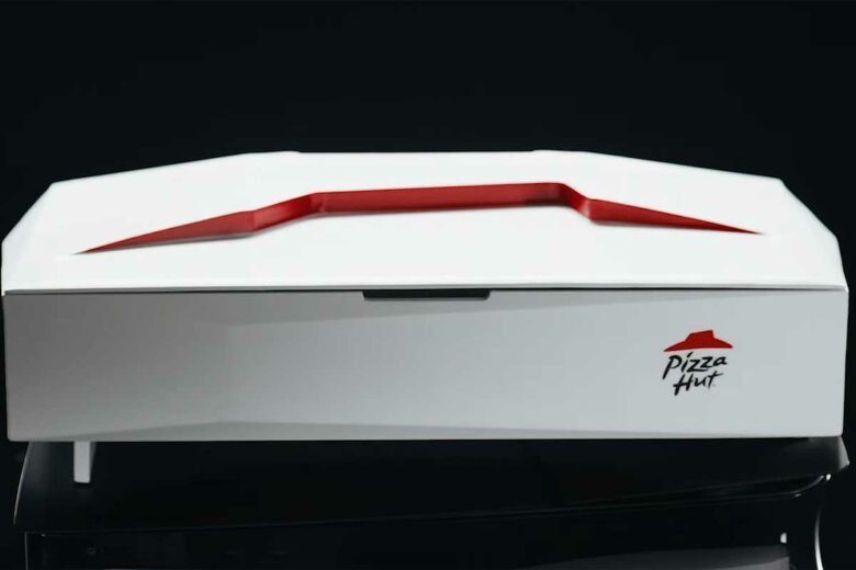 Une boite pour tenir vos parts de pizza au chaud.