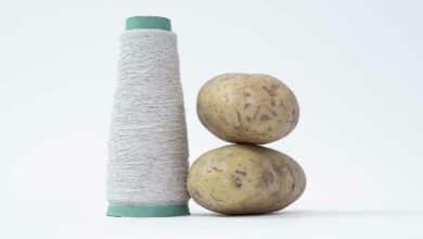 Fibre textile et pomme de terre.