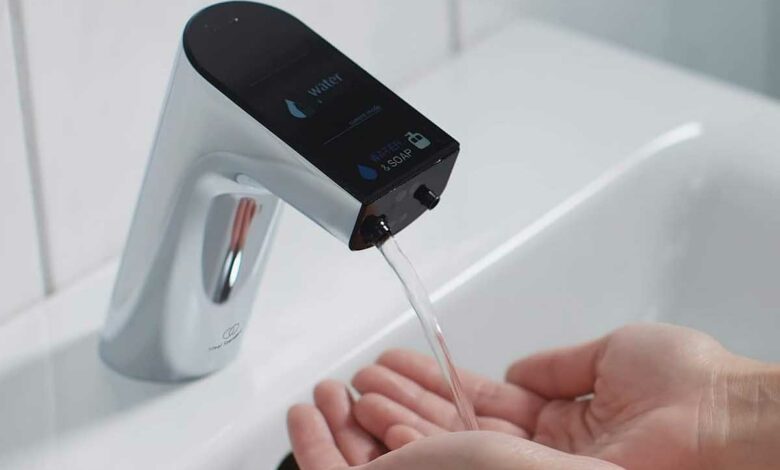 Un robinet intelligent sans contact.