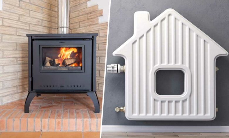 Un poêle à bois et un radiateur en forme de maison.