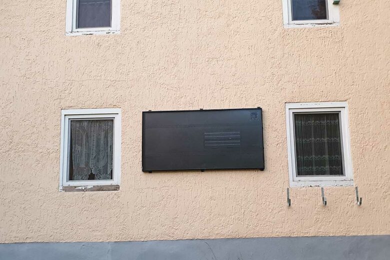Un panneau solaire aérotherme.