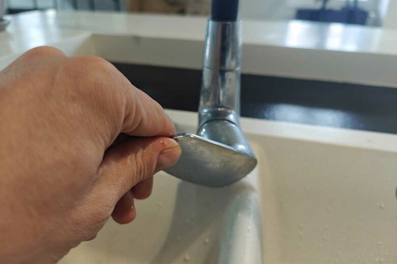 Un mitigeur de robinet.