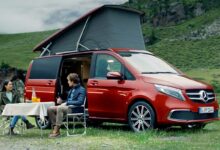 Un van Mercedes élégant.