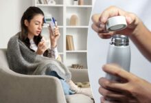 Une jeune femme malade et une gourde.