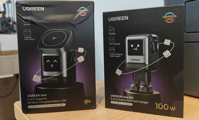 Les chargeurs « robots » UGREEN Uno 100 W et UGREEN Uno Qi2. Crédit photo : A. Bonazzi pour NeozOne