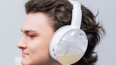 Un casque pour nettoyer les oreilles.