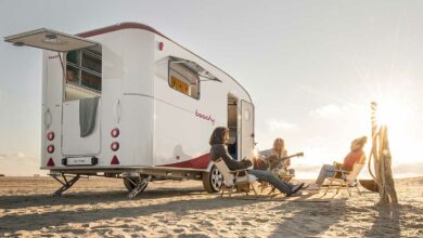 Le modèle Beachy 420+ de Hobby sur la plage.
