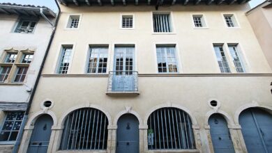 La façade de la demeure de l'apothicaire à Cluny.
