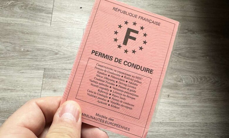 Un permis de conduire.