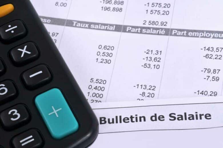 Un bulletin de salaire.