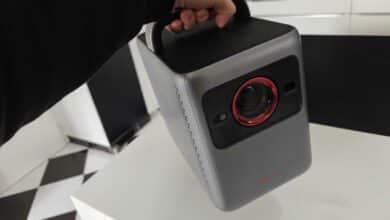Le vidéoprojecteur (portable) Anker Nebula Cosmos 4K SE