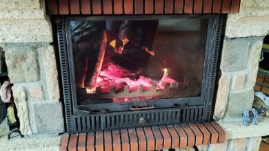 Un insert de cheminée pour le chauffage au bois.