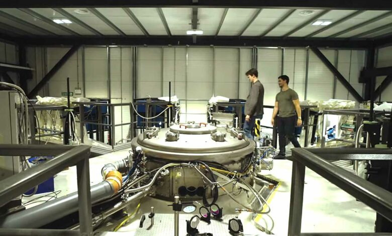 Un réacteur de fusion nucléaire prototype de First Light Fusion.