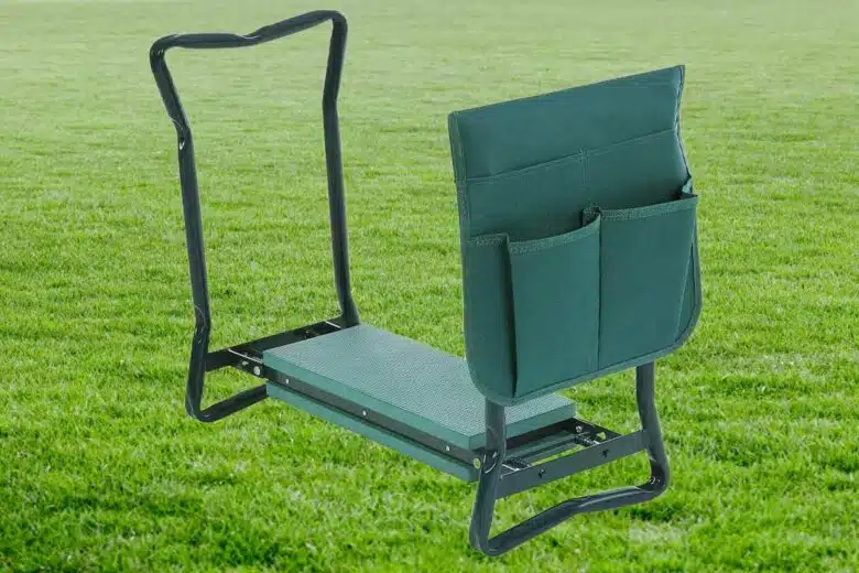 Un tabouret de jardinage 2 en 1.