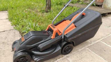 Une tondeuse pour le jardin.