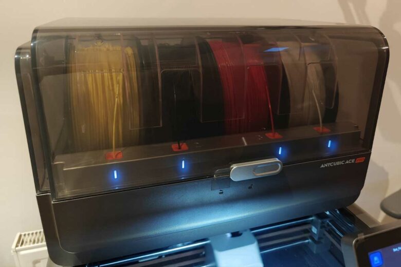 L'Ace Pro prend en charge quatre couleurs.